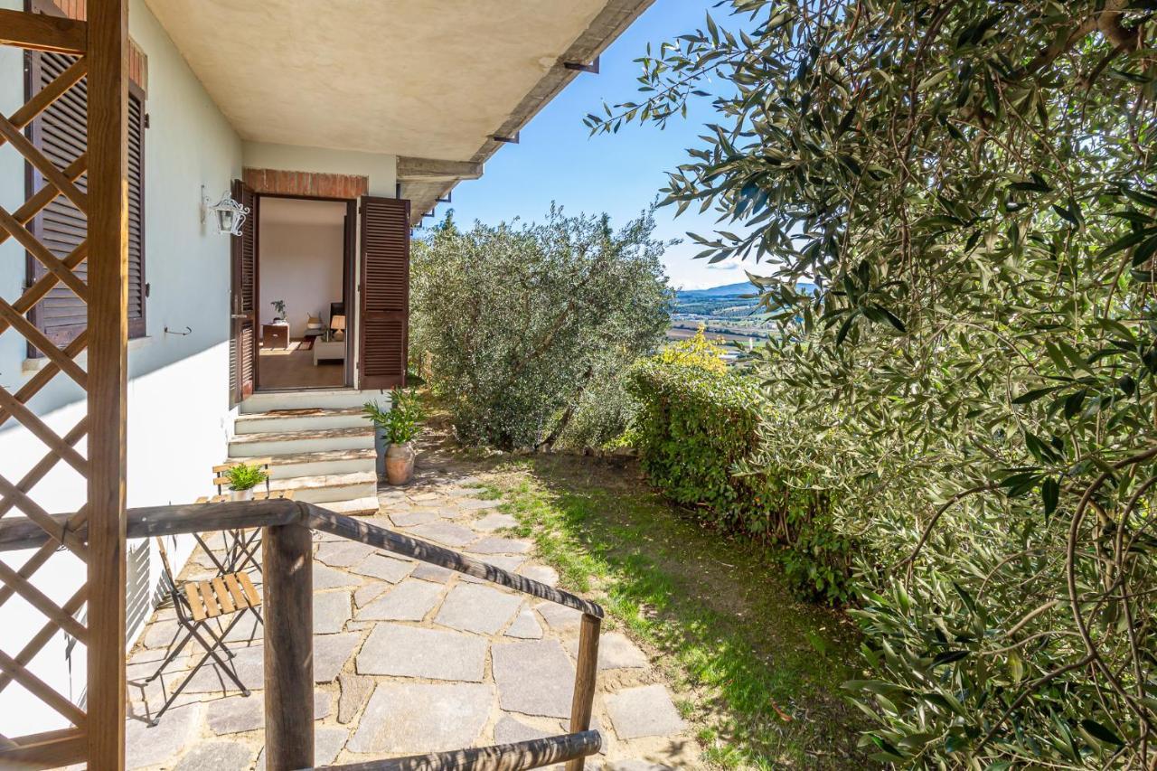 Spacious Apartment With Garden & Air Conditioning - La Grande Finestra Chiusi Exterior photo